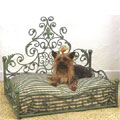 antique scroll day bed
